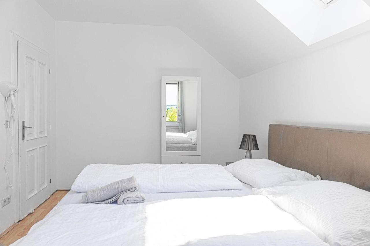 Cozy Room In Amazing House Vienna Exterior photo